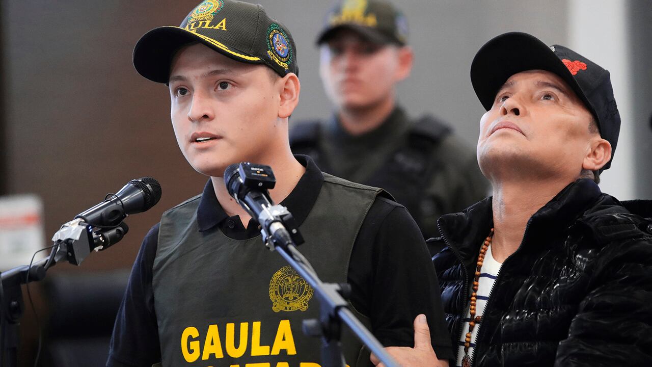 Uno de los secuestrados en esta vía fue el hijo del cantante Giovanny Ayala, quien fue liberado semanas después. Al día hay cinco secuestros en este corredor vial que conecta tres departamentos. 