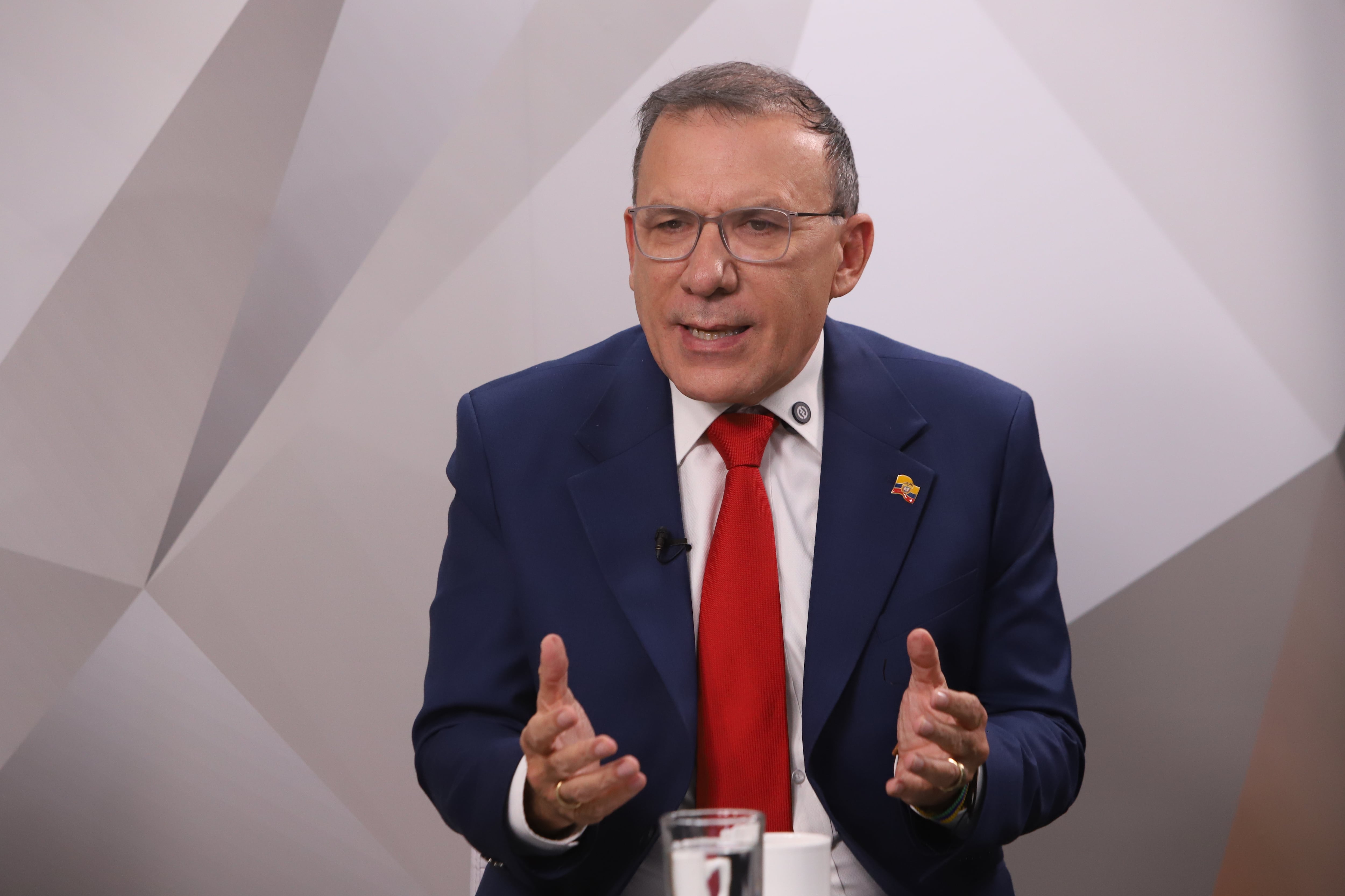 El Debate entrevista de Yesid Lancheros al precandidato presidencial Roy Barreras.