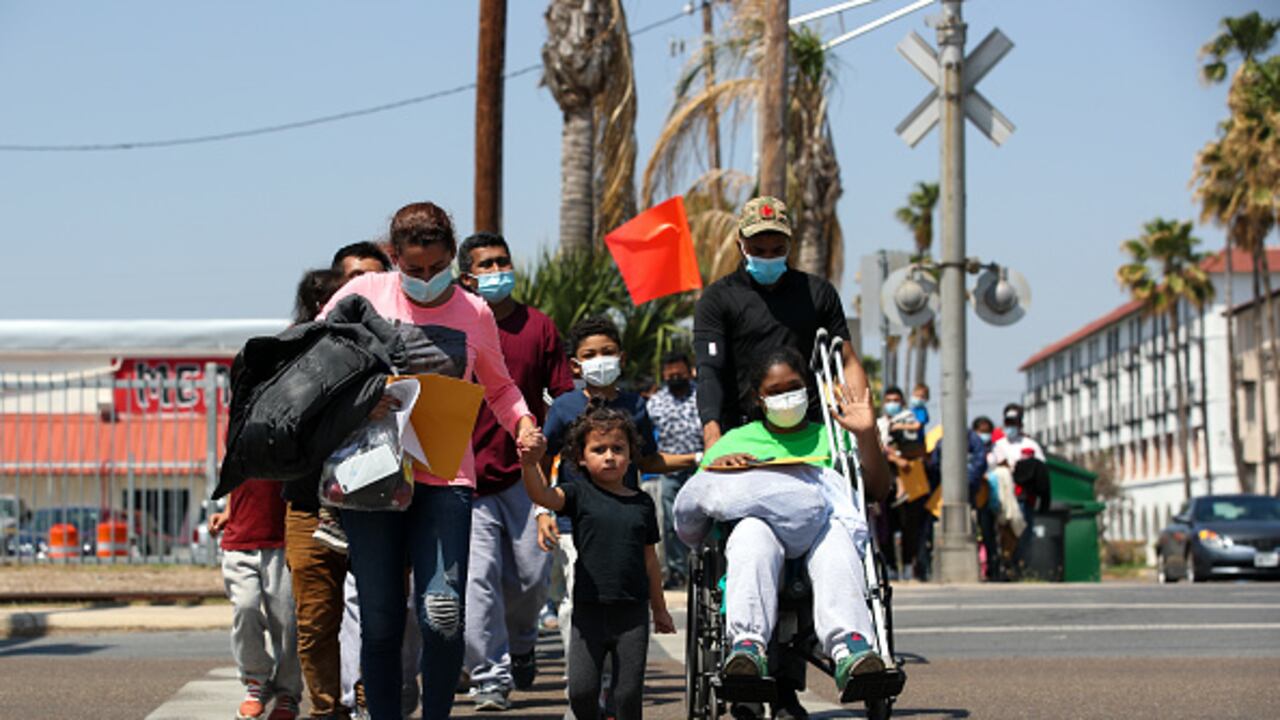 En ocasiones, las personas que llegan a Estados Unidos con fines migratorios no le prestan la atención merecida al tema de adquirir un seguro médico.