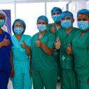 En la foto aparece el equipo médico del Hospital de Kennedy quien celebró la puesta en marcha de la novedosa sala