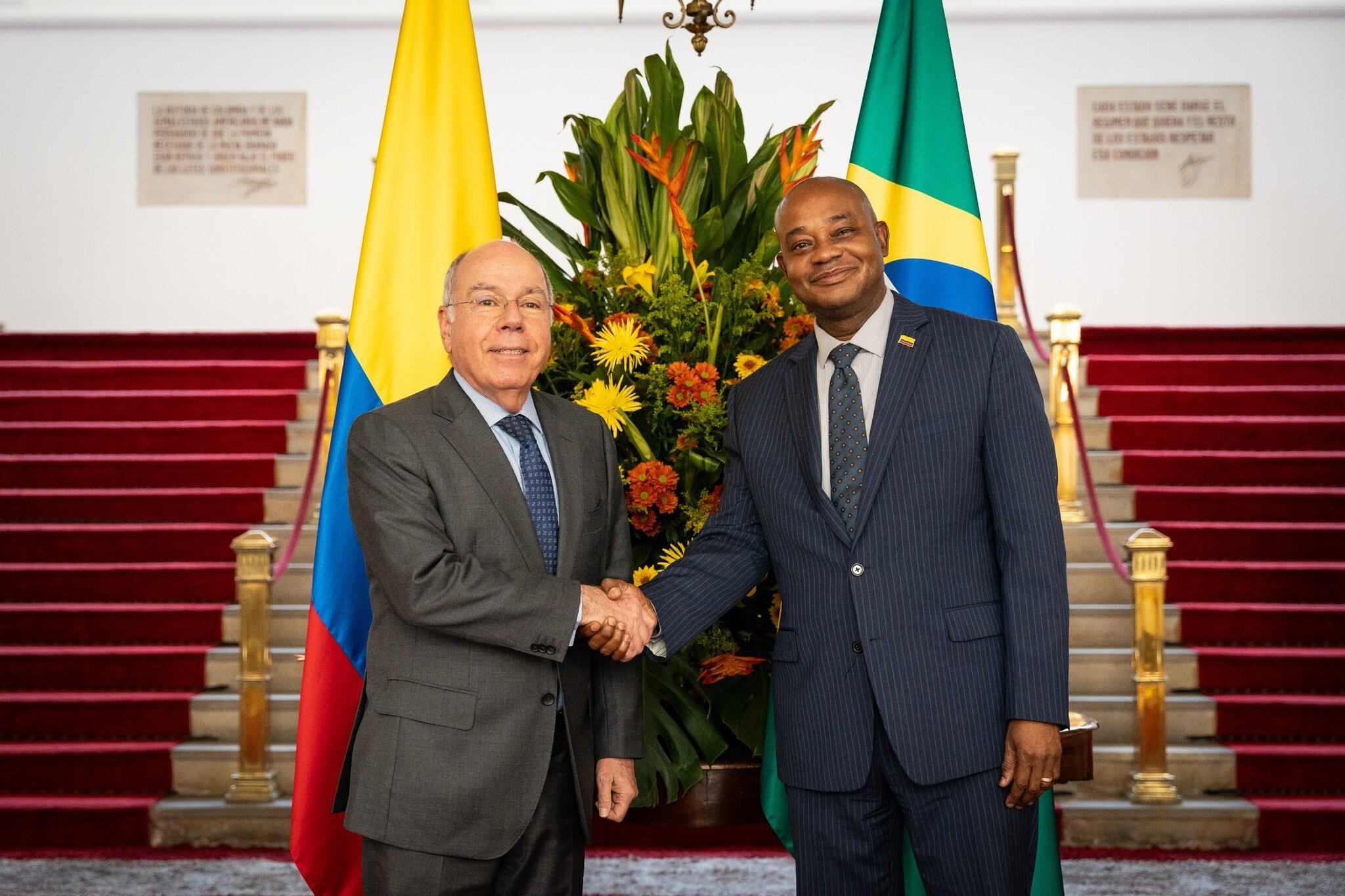 El Canciller Luis Gilberto Murillo recibe en el Palacio de San Carlos a su homólogo de Brasil, Mauro Vieira