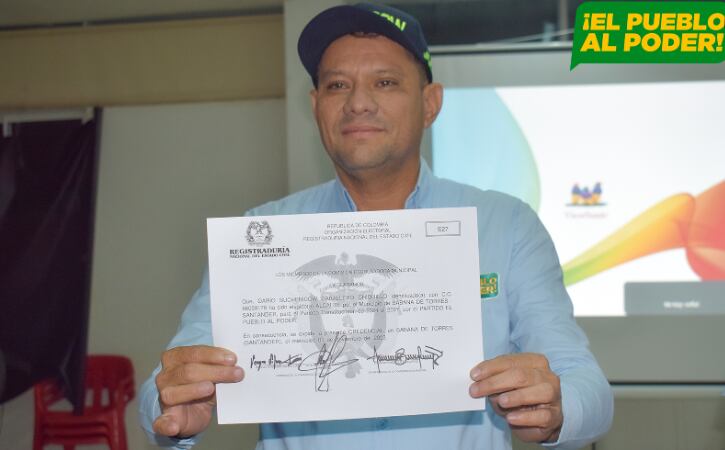 El 1 de noviembre la Registraduría le entrego la credencial de alcalde.