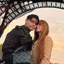 Yeferson Cossio y su novia Carolina Gómez.