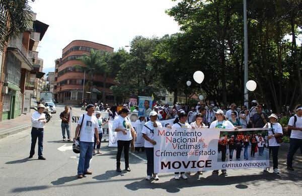 Así marcharon en Medellín. Fotografía: Juan Esteban Mejía / SEMANA
