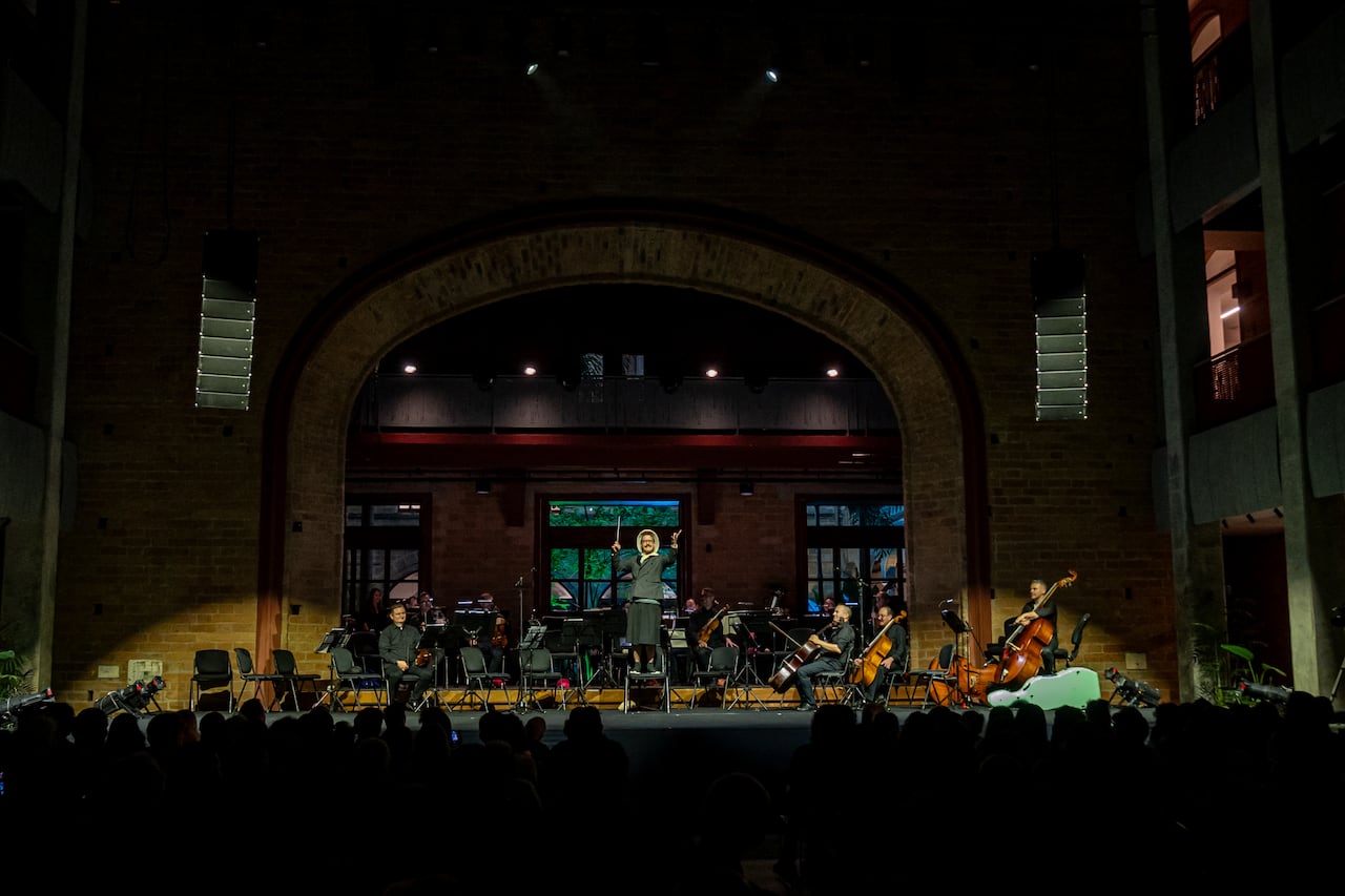 El patio que recibió la primera obra de teatro de Medellín es de nuevo un escenario para la cultura paisa.