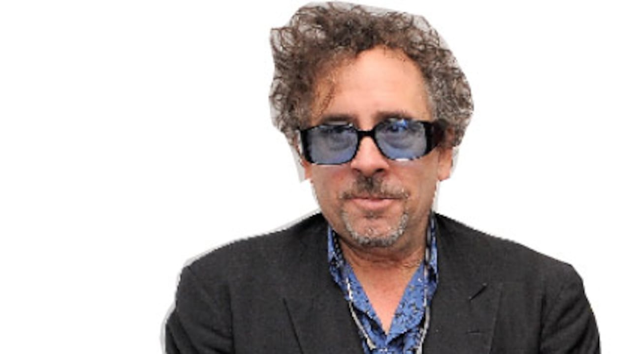 Burton le dio acceso total a sus archivos a los curadores del MoMa, y creó siete esculturas especialmente para la exposición