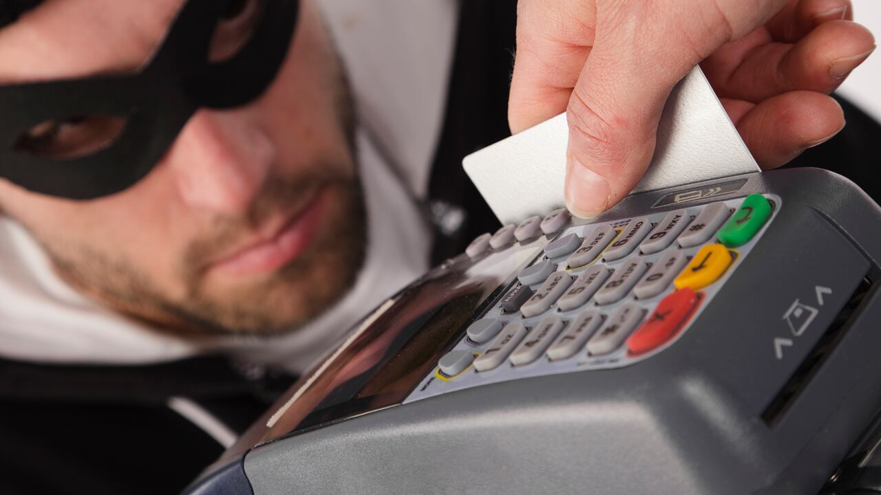 Ladrón - Tarjeta de crédito - Ladrón datáfono
