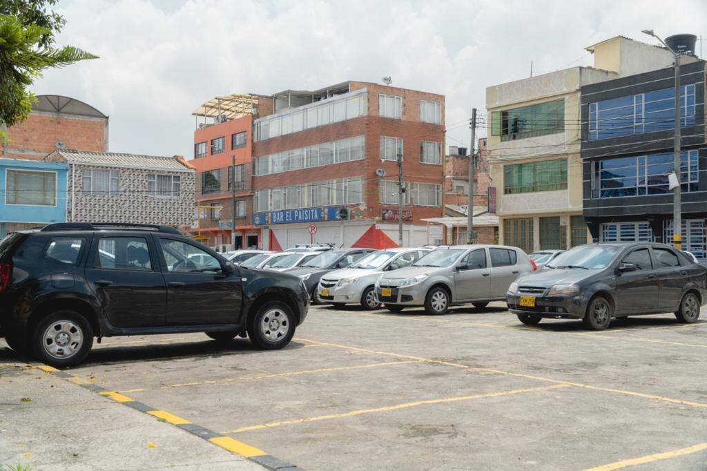 Este es uno de los parqueaderos barriales que serán entregados en administración.