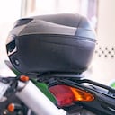 Elegir el maletero adecuado puede mejorar la estabilidad y practicidad de una motocicleta.