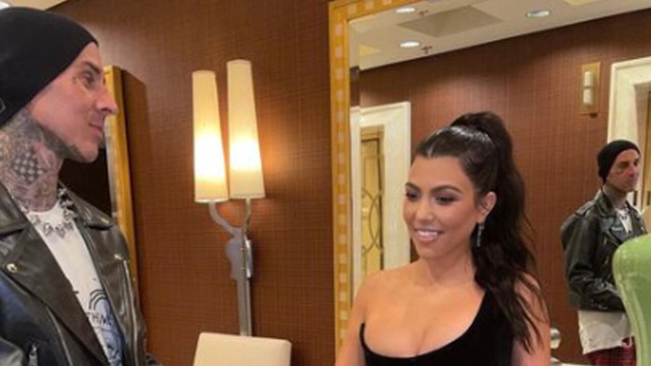 Kourtney Kardashian - Travis Barker - Foto tomada de Instagram @kourtneykardash