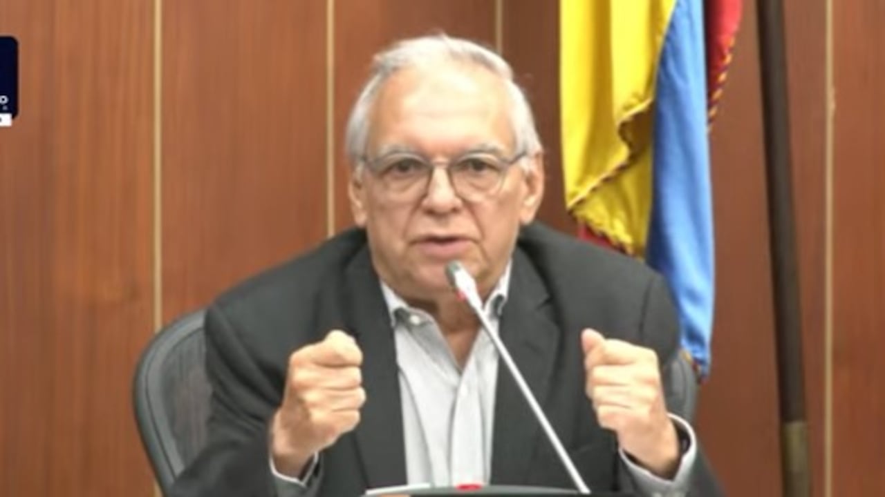 Ricardo Bonilla, ministro de Hacienda.
