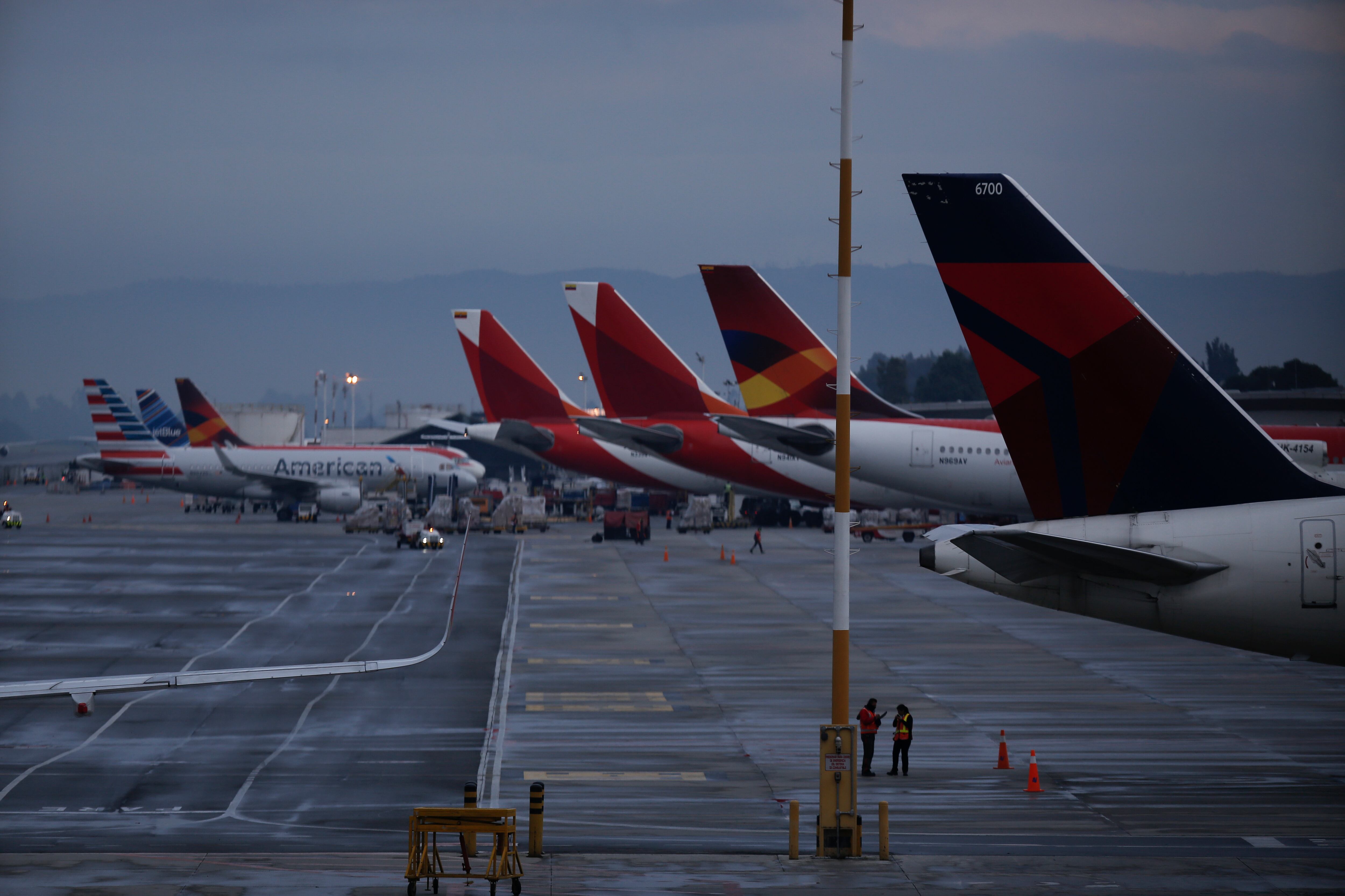 El Aeropuerto de El Dorado, de Bogotá, mueve millones de pasajeros cada año.