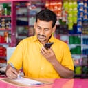 Dian anunció que las tiendas de barrio deberán implementar factura electrónica.