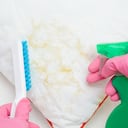 Las almohadas puede acumular bacterias.