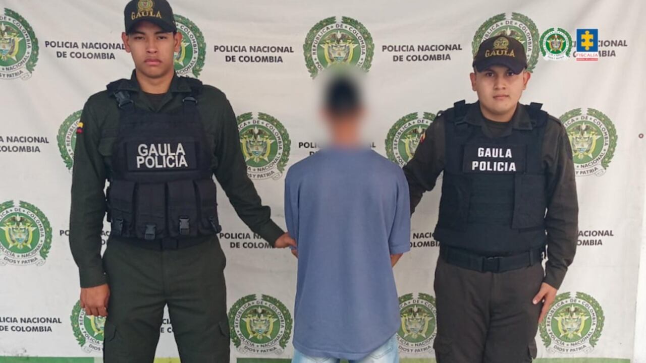 Un adolescente extorsionaba a sus compañeros de colegio bajo la amenaza de asesinarlos