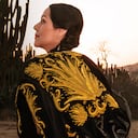 Lila Downs nació en Oaxaca en 1968. Además de abordar en su arte las revoluciones internas, en estos días se inspira mucho en la madre naturaleza.