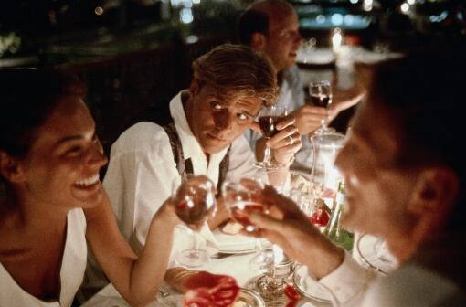 Los celos enfermizos pueden dañar la relación.