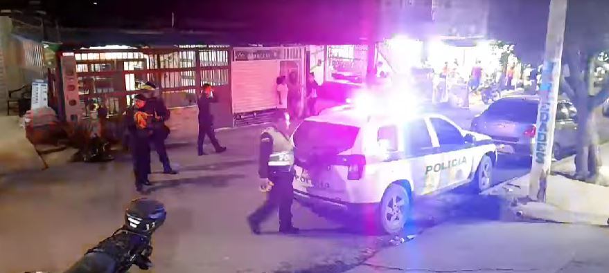 El homicidio se registró en horas de la noche cuando la víctima hablaba por teléfono en el barrio Ola Pérez.