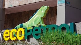 Una denuncia circula entre altos ejecutivos del sector energético y hoy está en manos de la Superintendencia de Industria y Comercio.