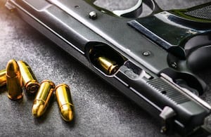 Hay alta demanda de ciudadanos de comprar armas de defensa personal, según Indumil.