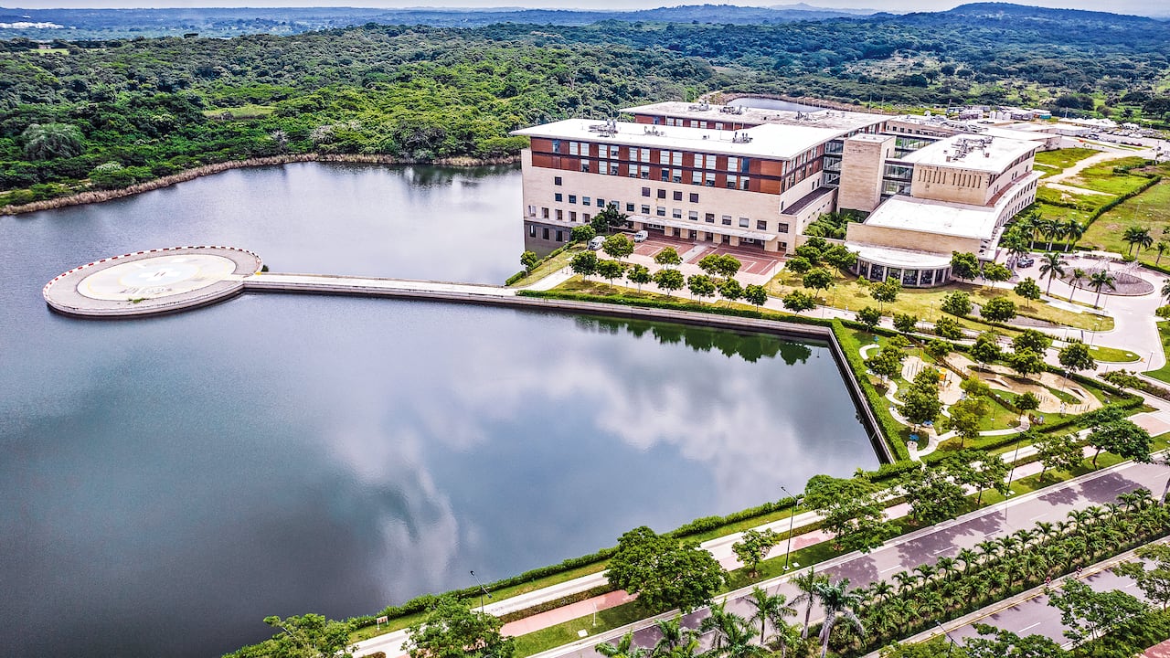 A través de la Fundación Serena del Mar se mejoran las condiciones de los habitantes de Manzanillo del Mar, Tierra Baja y Villa Gloria.