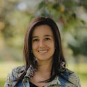 Borda es ingeniera industrial de la Universidad de los Andes. Tiene un MBA y trabajó en Nielsen y Rappi.