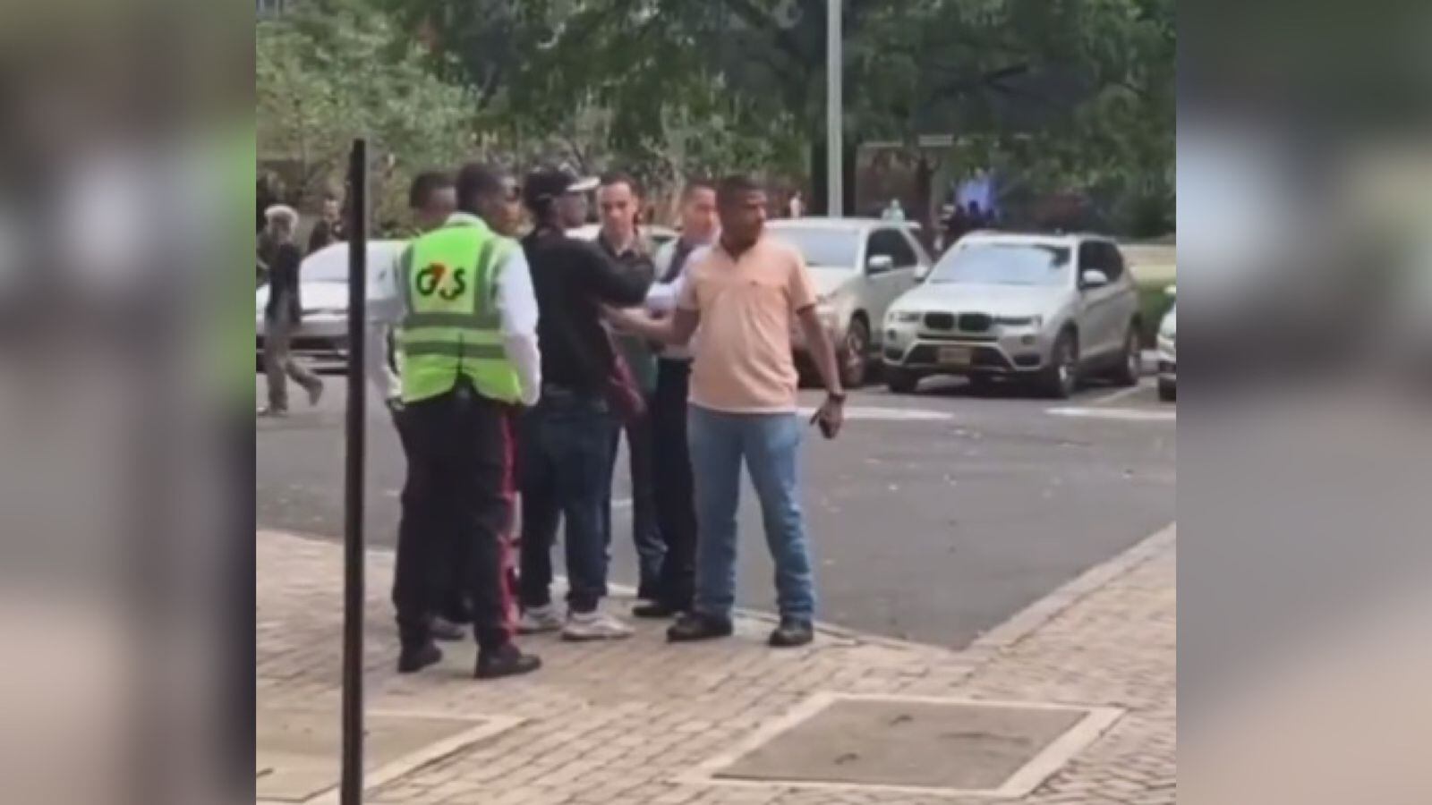 El presunto ladrón fue detenido recién ingresó al campus.