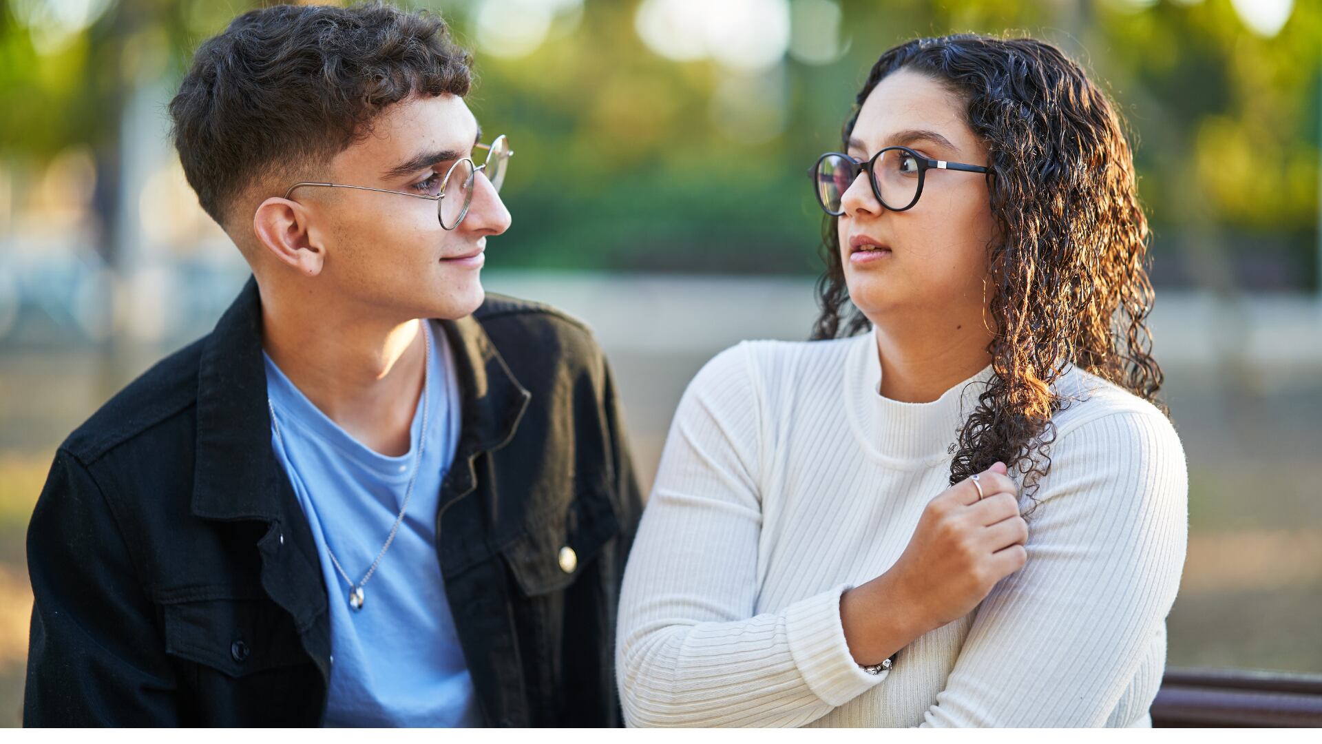 Las frases cuidadosas pueden evitar que una situación se vuelva aún más incómoda o conflictiva.