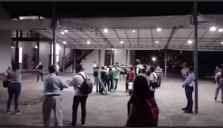 El escrutinio se lleva a cabo en la biblioteca pública Julio Pérez Ferrero.