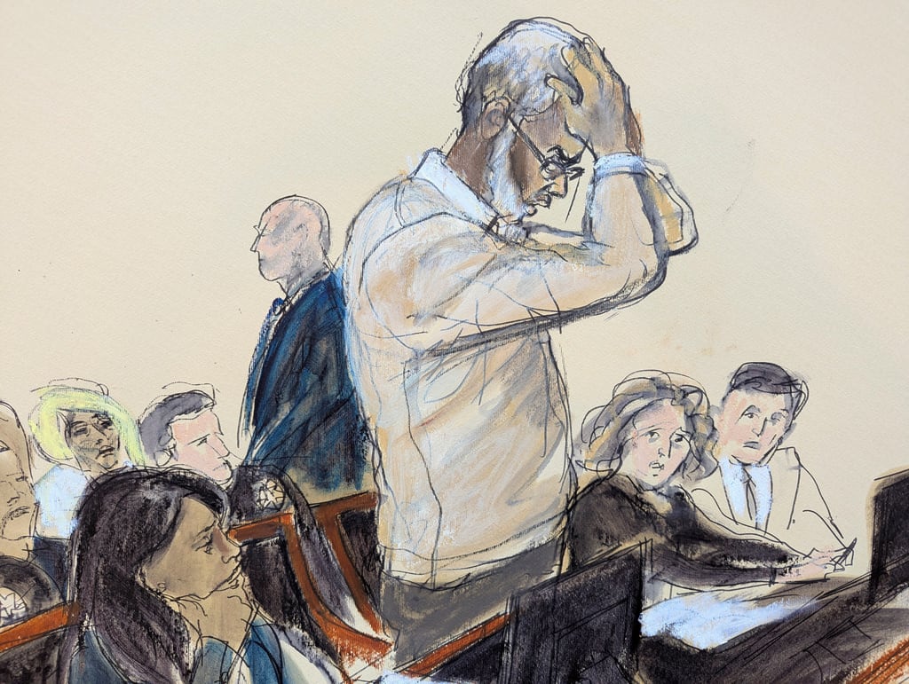 En este sketch judicial, Sean Diddy Combs reacciona al declarar durante su audiencia de sentencia en el tribunal federal de Manhattan, el viernes 3 de octubre de 2025, en Nueva York. (Elizabeth Williams vía AP)