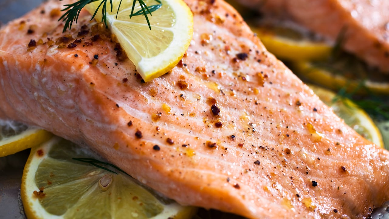 Aprenda a prepara el salmón para que pueda aprovechar todas sus propiedades