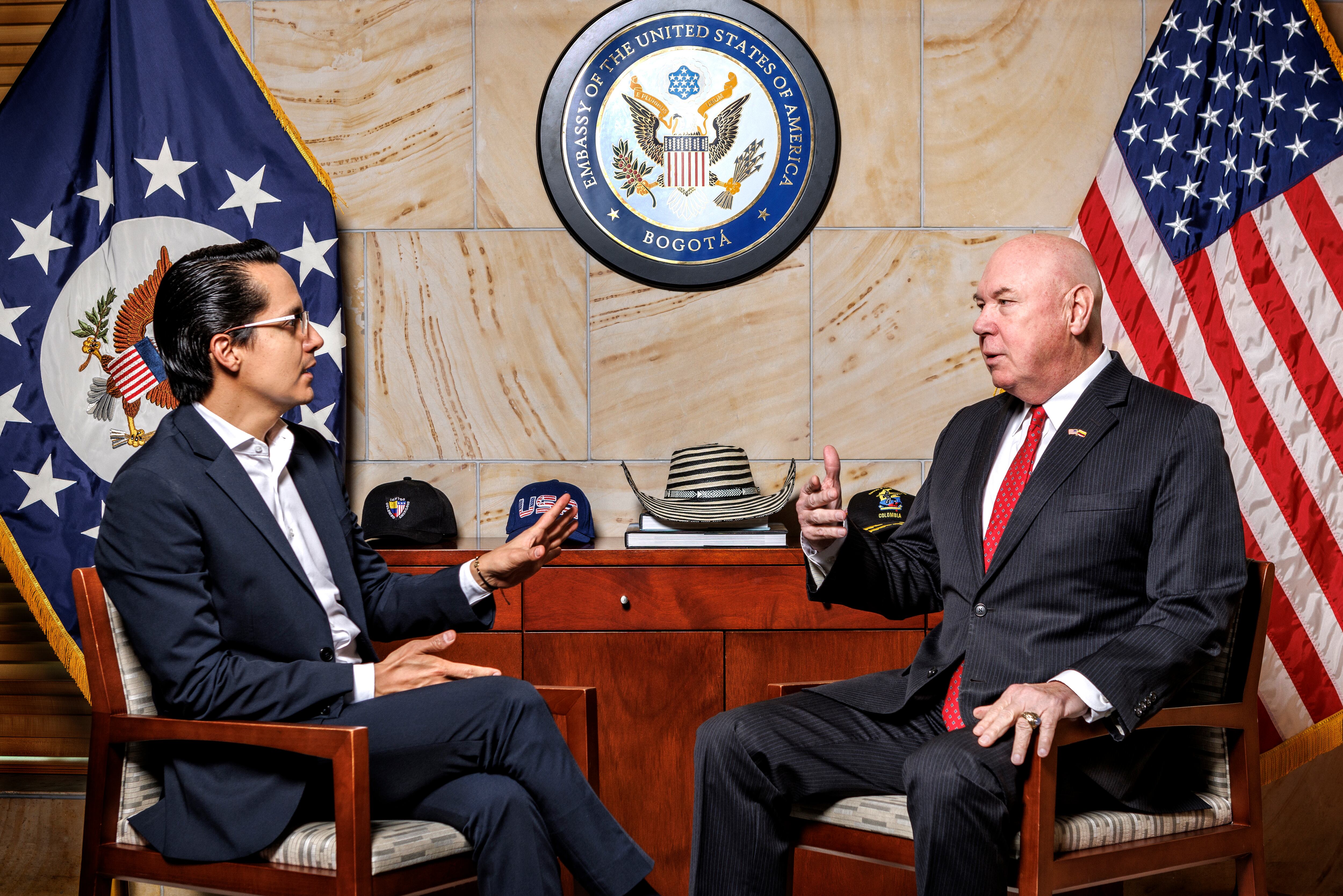 John McNamara. Embajador de Estados Unidos