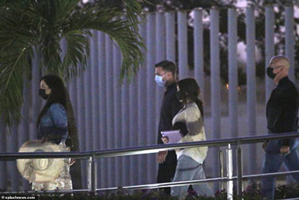 Jeff Bezos en Cabo de vacaciones