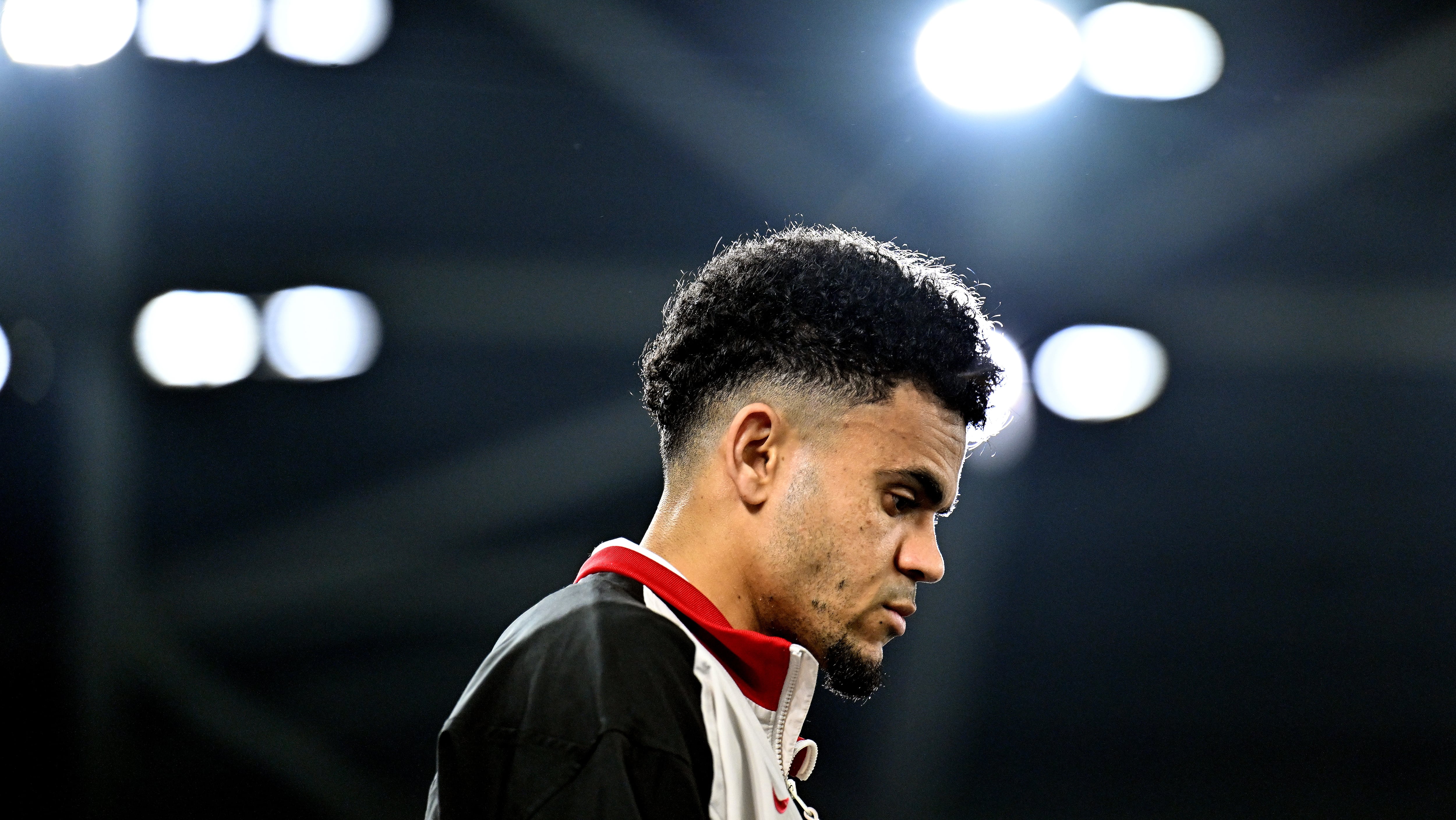 BRIGHTON, ENGLAND - OCTOBER 30: (THE SUN OUT, THE SUN ON SUNDAY OUT) Luis Diaz of Liverpool before the Carabao Cup Fourth Round match between Brighton & Hove Albion and Liverpool at Amex Stadium on October 30, 2024 in Brighton, England. (Photo by Andrew Powell/Liverpool FC via Getty Images)