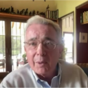 El expresidente Álvaro Uribe en entrevista con Vicky en SEMANA