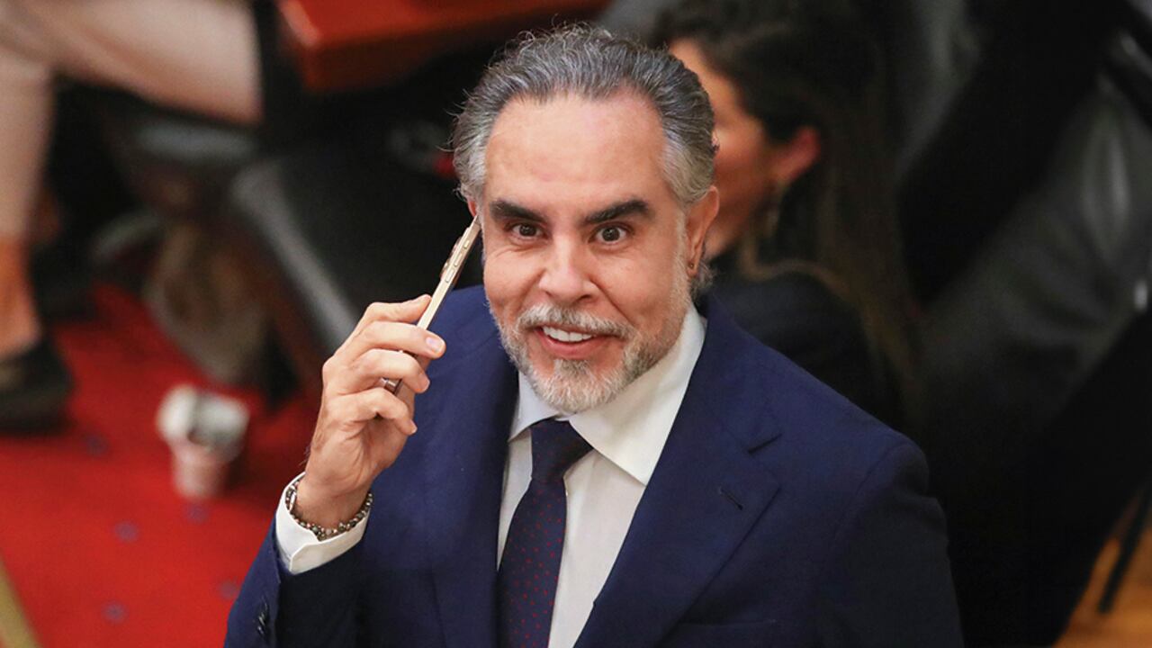 Armando Benedetti es la ficha clave del ajedrez que empezó a jugar el presidente Gustavo Petro. En 2022, el hoy ministro del Interior fue decisivo en el triunfo para llegar a la Casa de Nariño.