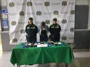 Mujer capturada por robar celulares en Barranquilla