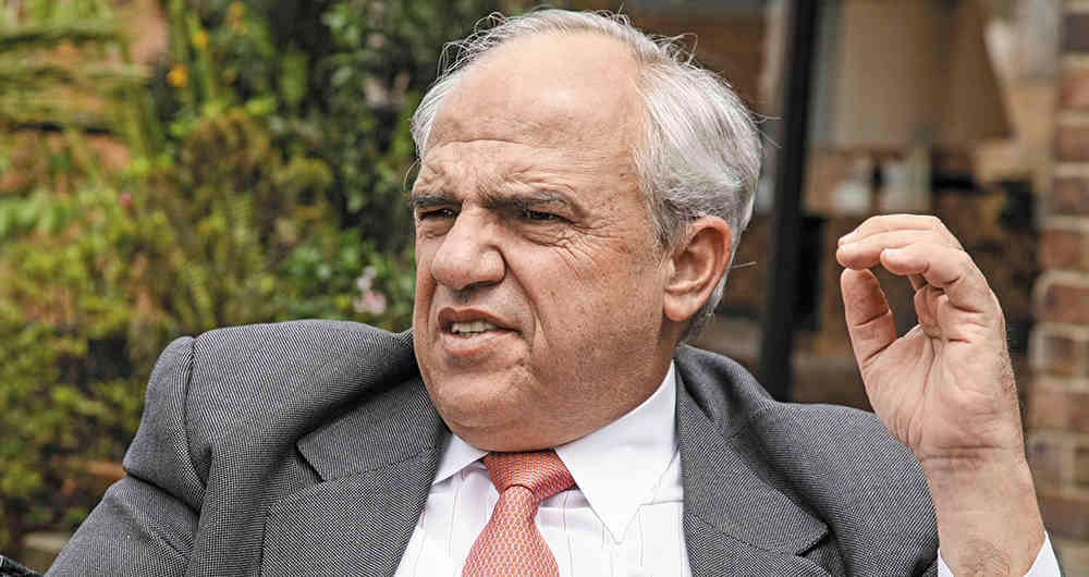 El expresidente criticó que se tardara tanto en convocar esta reunión, que es una tradición de gobierno, y que en esta ocasión no fuera Iván Duque el encargado de presidirla.