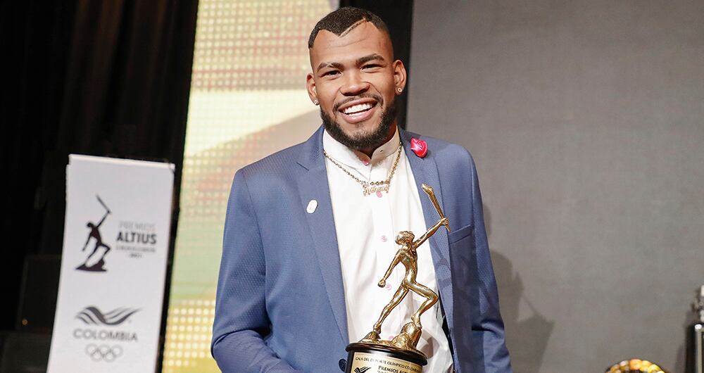 Anthony Zambrano fue elegido como el deportista del año y recibió el Altius de Oro.