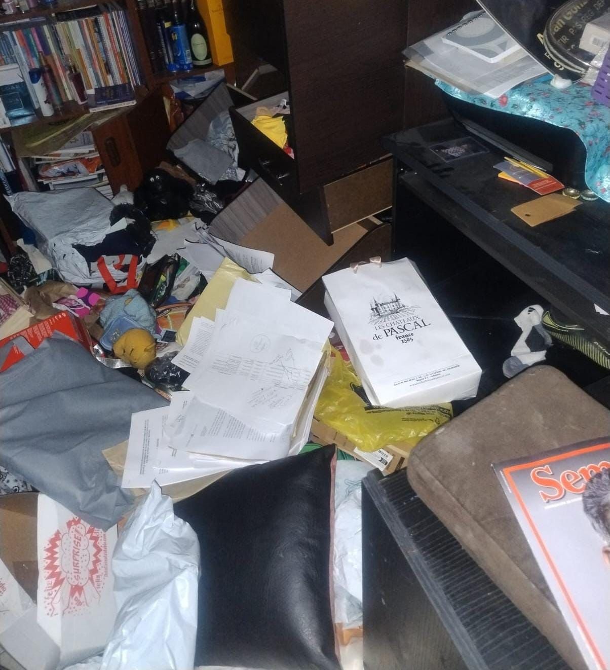 Así quedó la vivienda de la directora del Dapre, Angie Rodríguez, tras ser vandalizada.