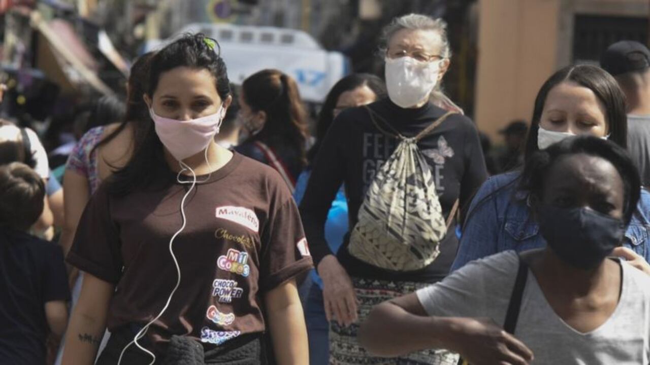 "Cada vez hay evidencias más fuertes de que la mutagénesis letal es la estrategia antiviral más prometedora", afirmó Arias.