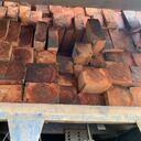 La CAR incautó en Villagómez 280 bloques de madera ilegal sacados de árboles de cacao.