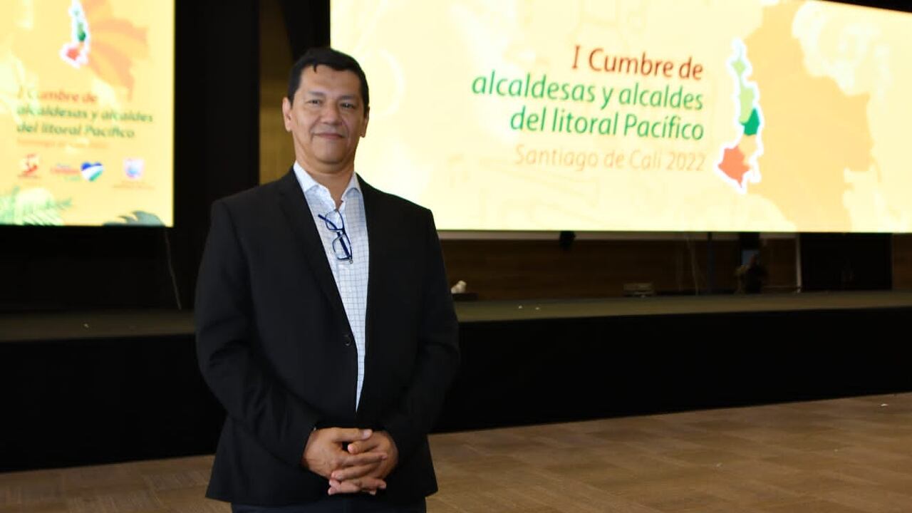 Carlos Alberto Rojas Cruz, coordinador académico de la I Cumbre de alcaldesas y alcaldes del litoral Pacífico.
