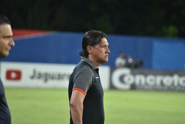 Flabio Torres dejó de ser entrenador del Deportivo Pasto.
