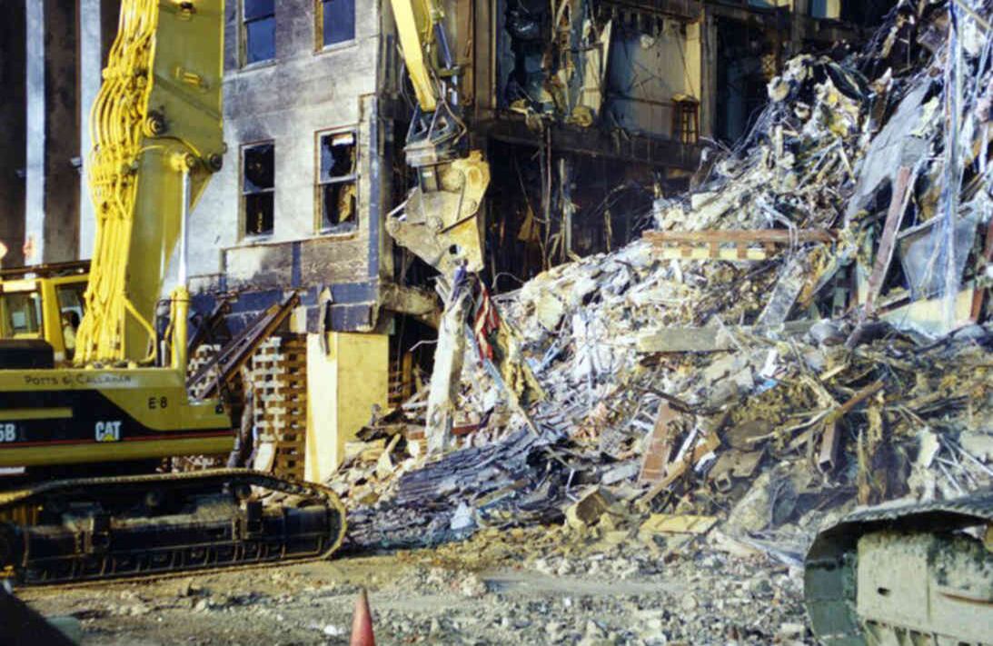 Una toma del exterior del Pentágono. Cinco secuestradores sometieron a la tripulación y tomaron el control del vuelo. Foto: FBI