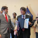 El 15 de junio, el doctor Carlos Riveros recibió un reconocimiento del Congreso de Estados Unidos.