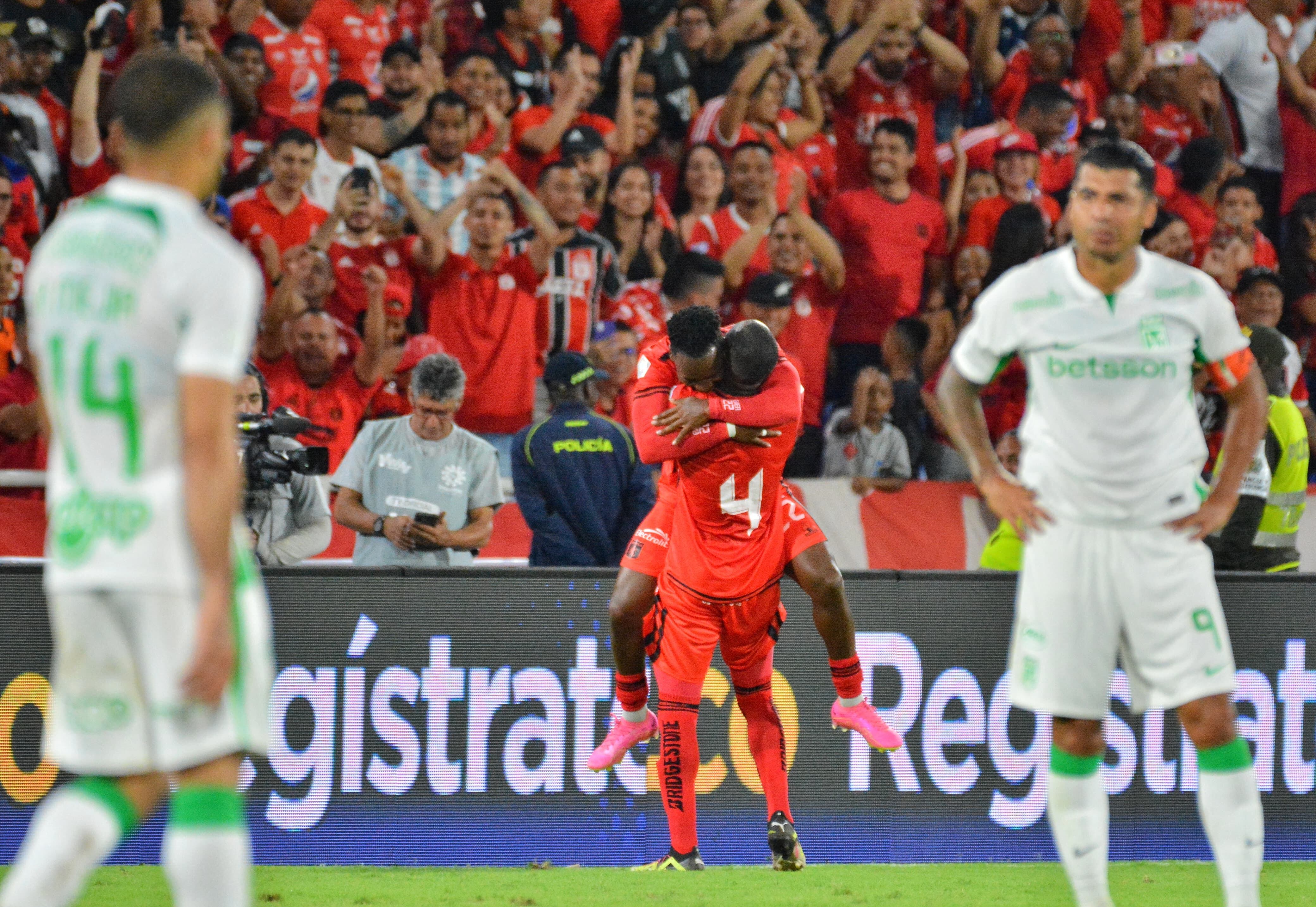 América Nacional en el Pascual Guerrero