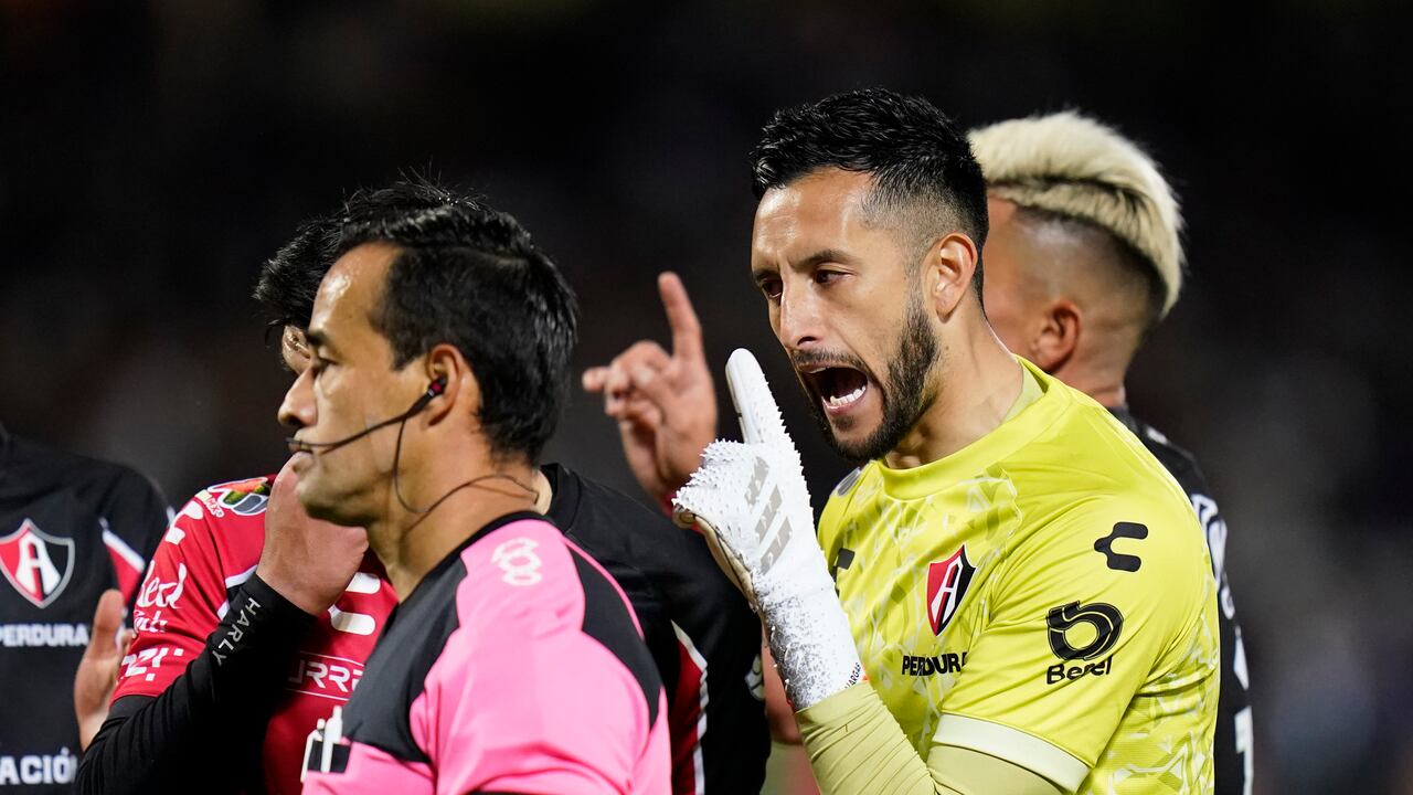 Camilo Vargas es una de las grandes figuras en la presente temporada de la Liga MX