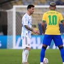 RIO DE JANEIRO, BRAZIL - JULY 10: Lionel Messi of Argentina reacts with Neymar Jr. of Brazil during the final of Copa America Brazil 2021 between Brazil and Argentina at Maracana Stadium on July 10, 2021 in Rio de Janeiro, Brazil. (Photo by Getty Images/Buda Mendes)