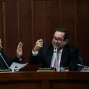 Canciller Álvaro Leyva asiste a un debate de control político en la Comisión Segunda del Senado